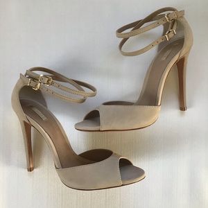 SCHUTZ shen heel in oyster, 9